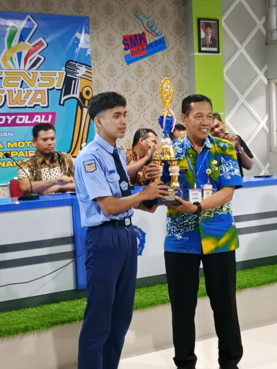 Tak Terkalahkan! Jurusan TSM SMK Karya Nugraha Boyolali Rebut Juara 1 LKS Tingkat Kabupaten Tahun 2026